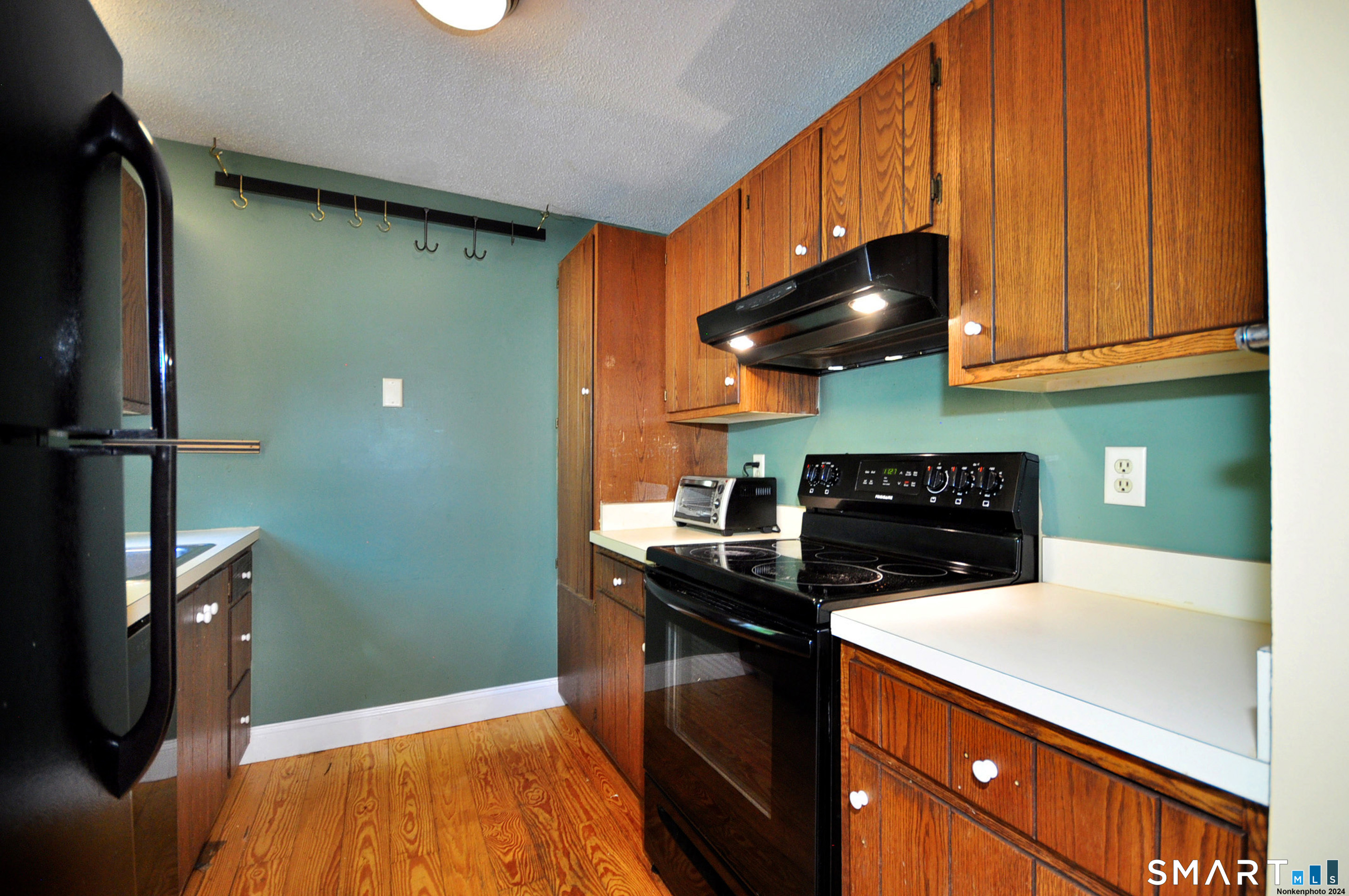 349 Allen Road, Unit 10A Torrington, CT 06790 - Photo 14 of 37