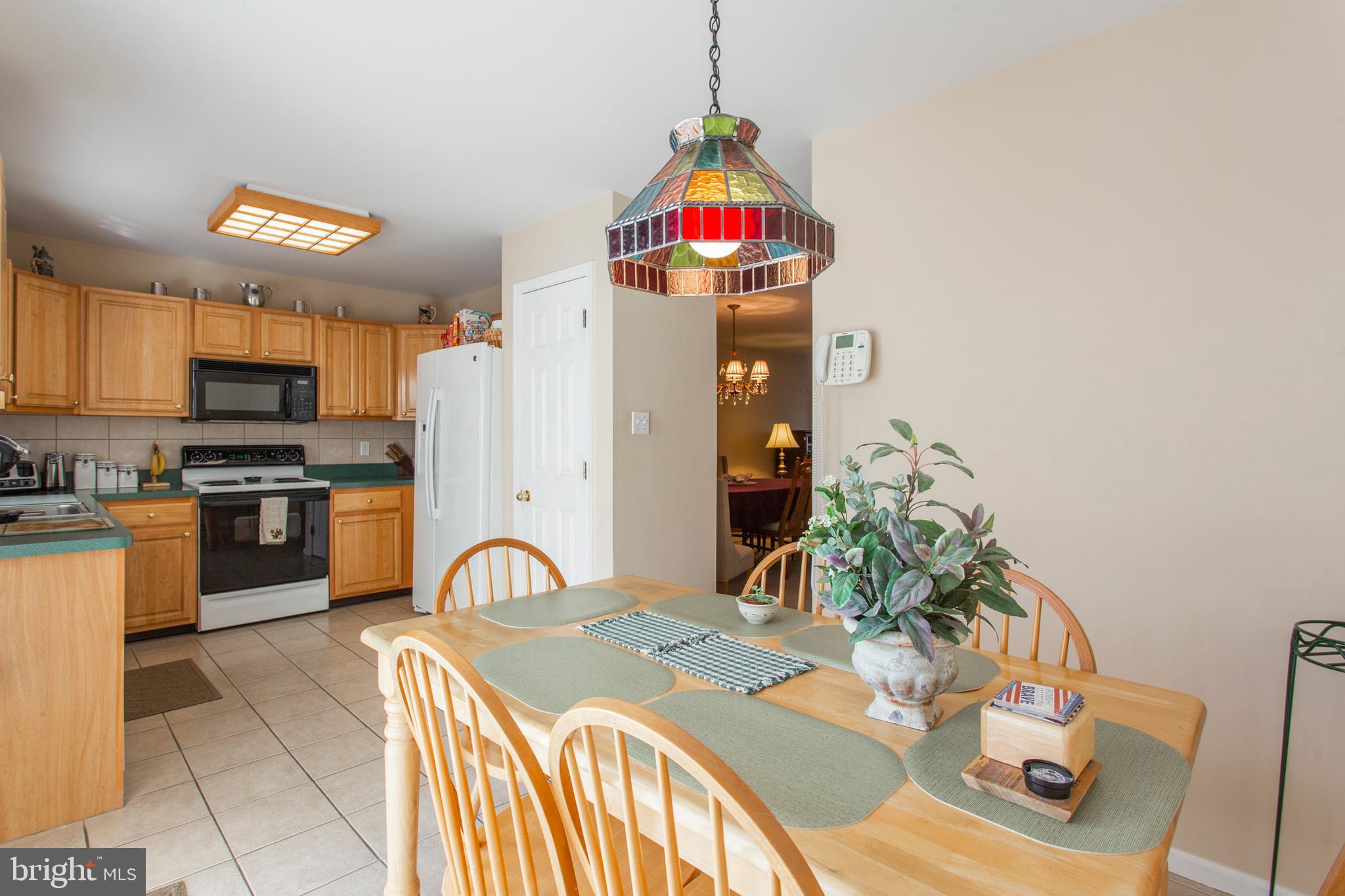 243 Springvalley Way Aston, PA 19014 - Photo 10 of 24 Gallery Image 10