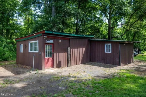 $375,000 | 978 Blackbird Forest Road, Clayton, DE 19938