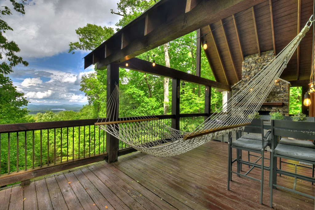 181 Ridge Circle Blue Ridge, GA 30513 - Photo 17 of 59 Gallery Image 17