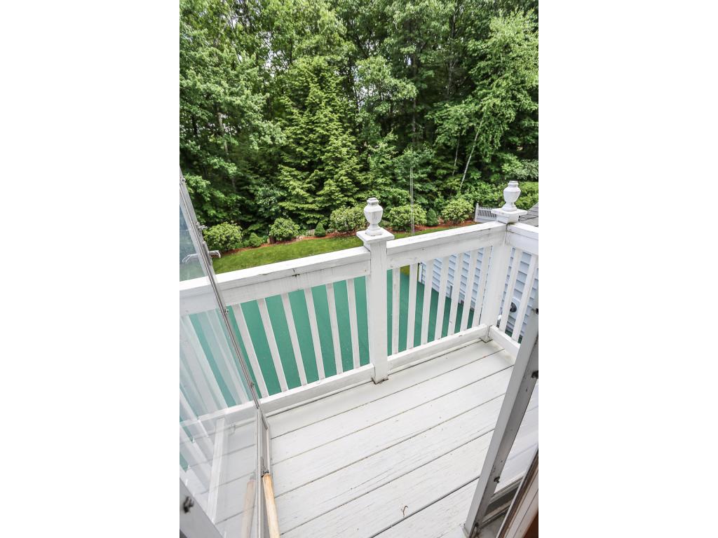 15 Gordon Road Derry, NH 03038 - Photo 25 of 36