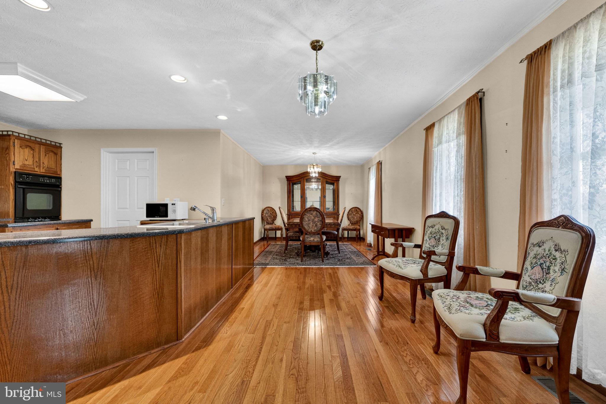 6315 Ida Road Stanley, VA 22851 - Photo 21 of 83 Eat In Kitchen with Dining Area