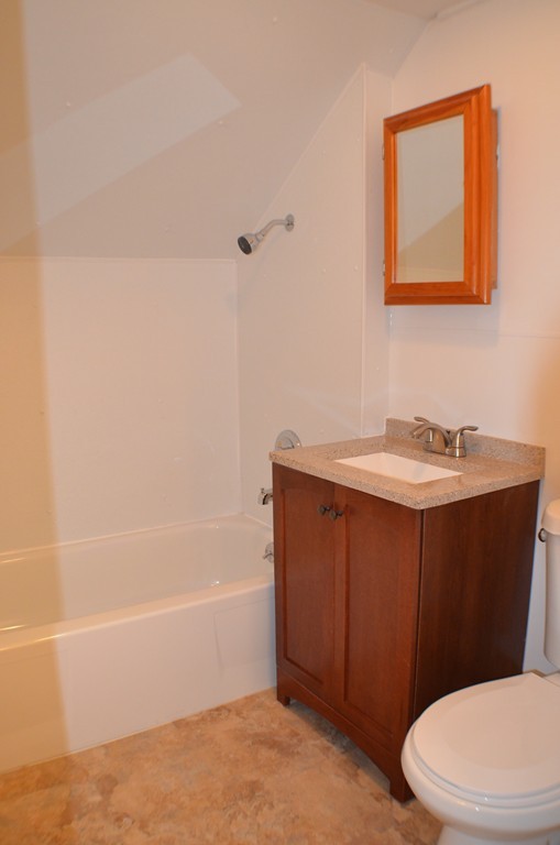 22 Lee Road Dracut, MA 01826 - Photo 6 of 10 Gallery Image 6