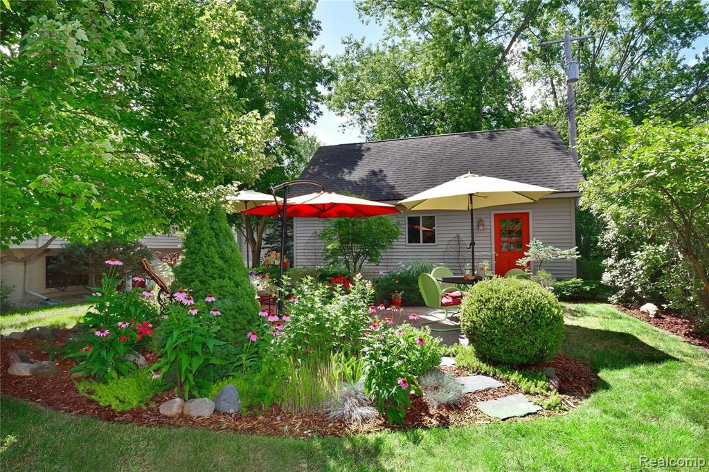1377 Maple Drive Rochester, MI 48307 - Photo 36 of 42