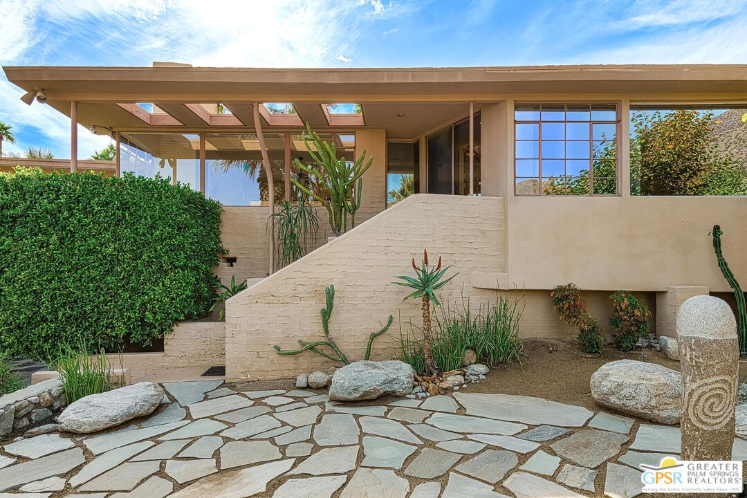 650 West Linda Vis Dr  