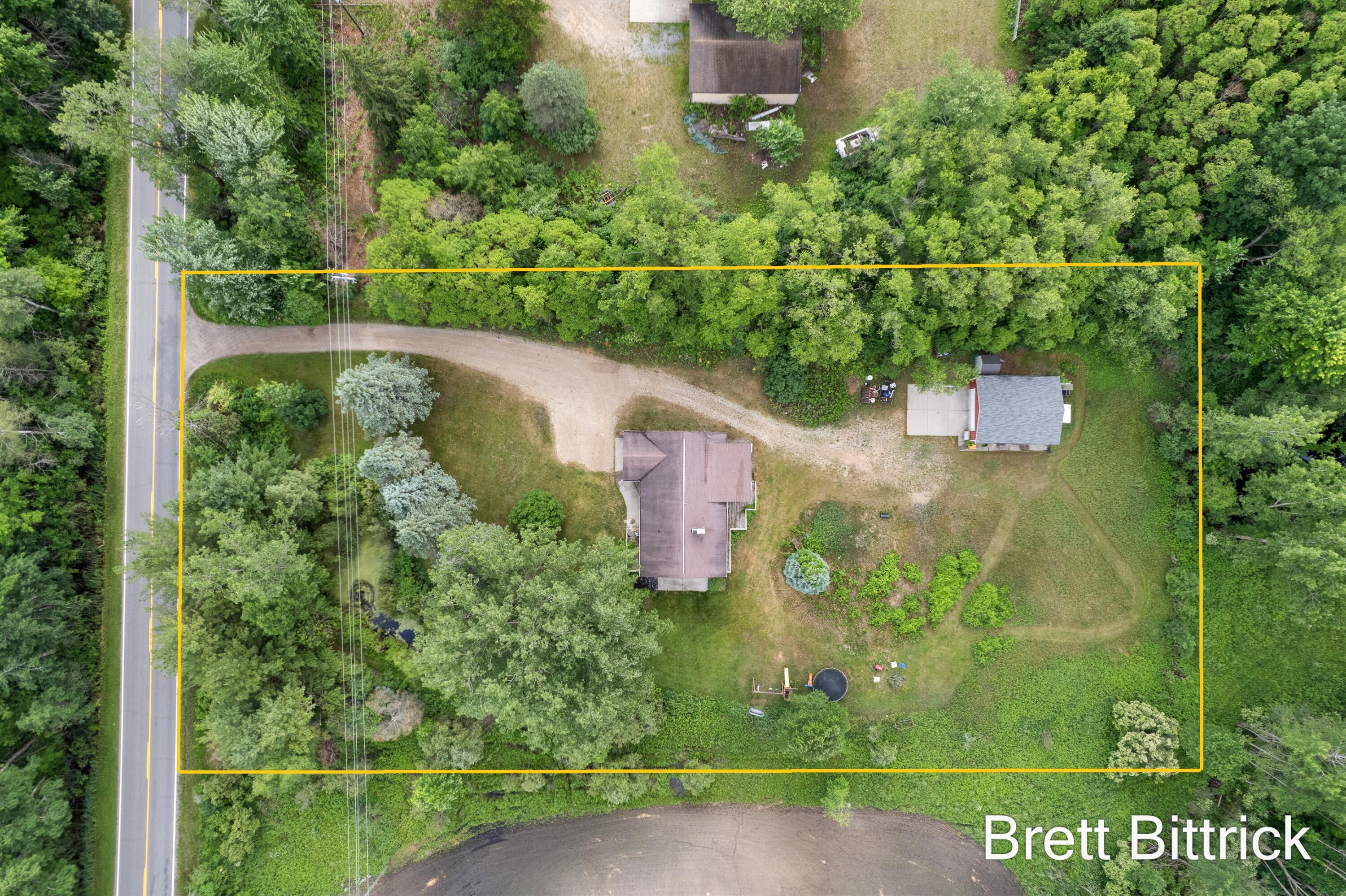 2810 20 Mile Road Kent City, MI 49330 - Photo 15 of 39 Photo-17-Line