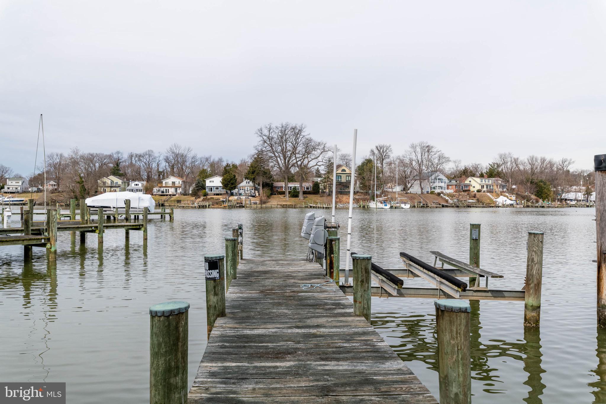 7822 Renshaw Road Pasadena, MD 21122 - Photo 2 of 33 Your private pier has its own boat lift