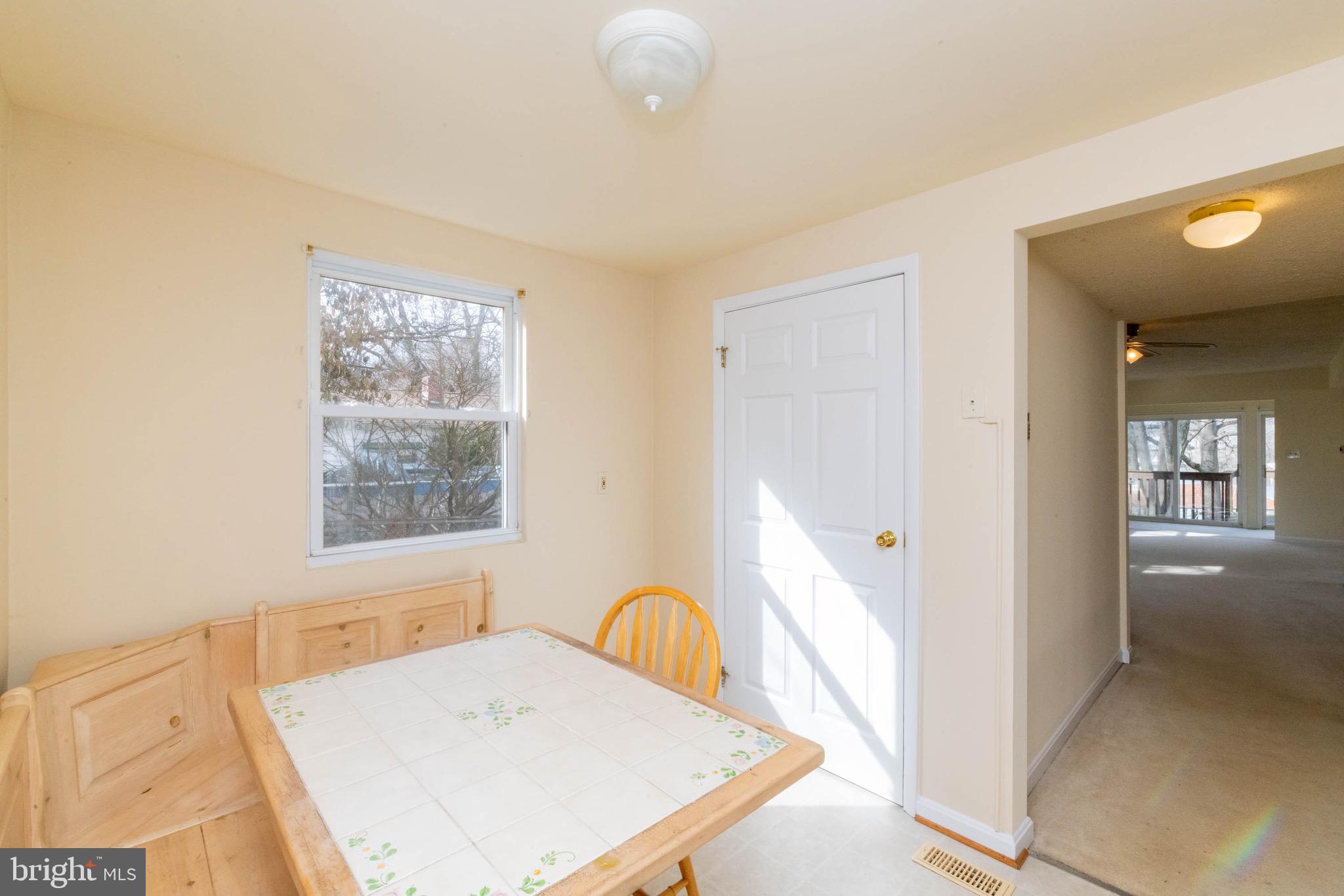 7822 Renshaw Road Pasadena, MD 21122 - Photo 7 of 33 Basement access in kitchen
