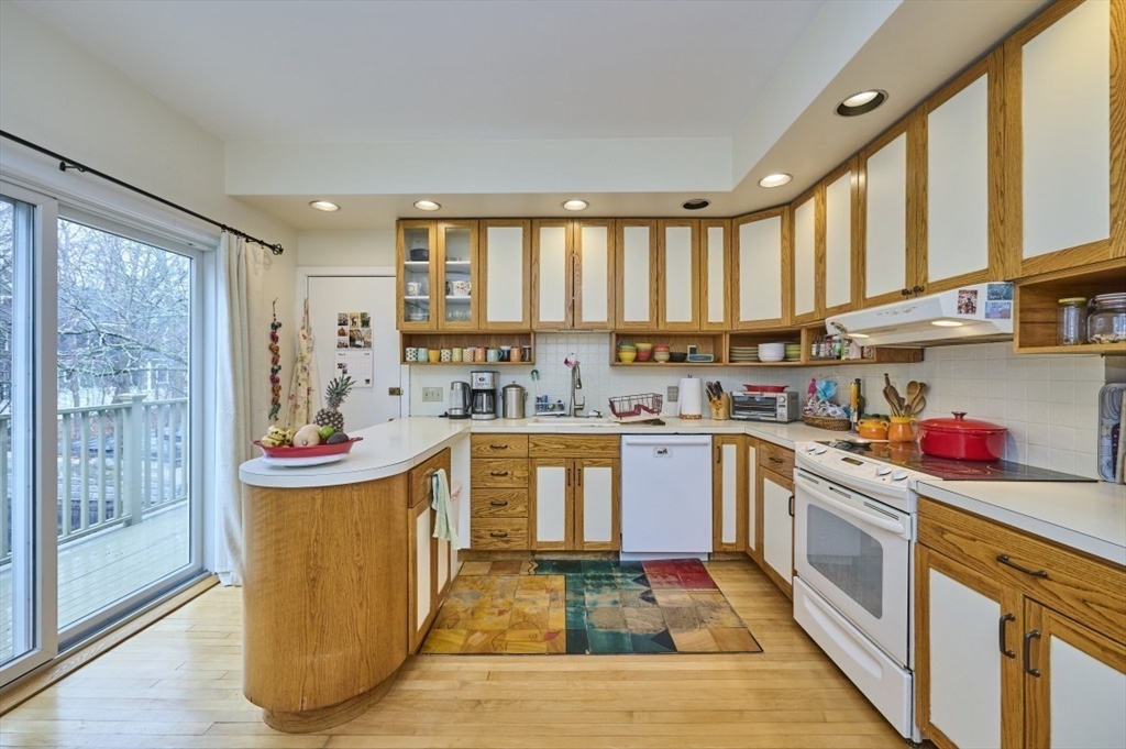 100 Beals Street Brookline, MA 02446 - Photo 12 of 35