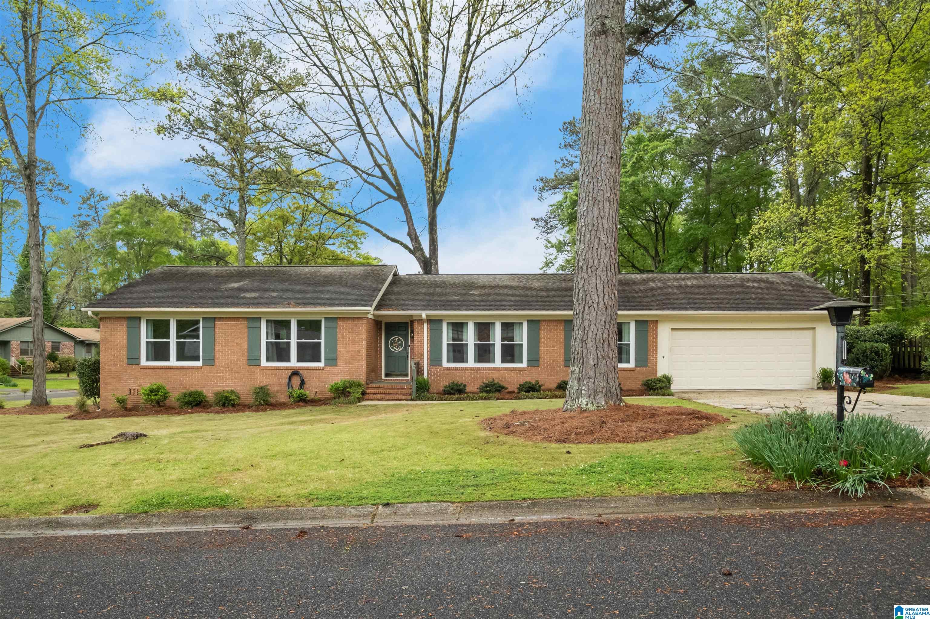 3209 Tyrol Road Birmingham, AL 35216 - Photo 1 of 41