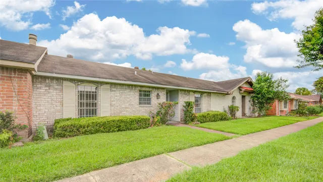 $1,490 | 12803 High Star Drive, Houston, TX 77072