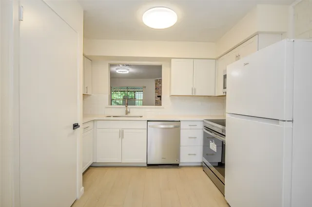 $1,490 | 12803 High Star Drive, Houston, TX 77072