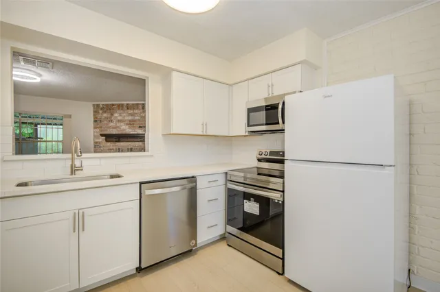 $1,490 | 12803 High Star Drive, Houston, TX 77072