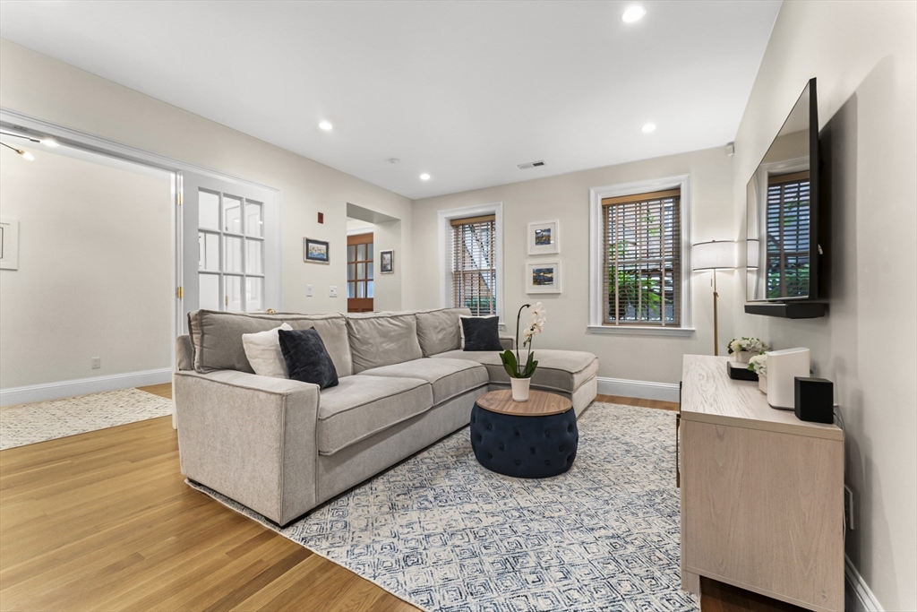 23 Worcester Street, Unit 1 Boston, MA 02118 - Photo 2 of 21