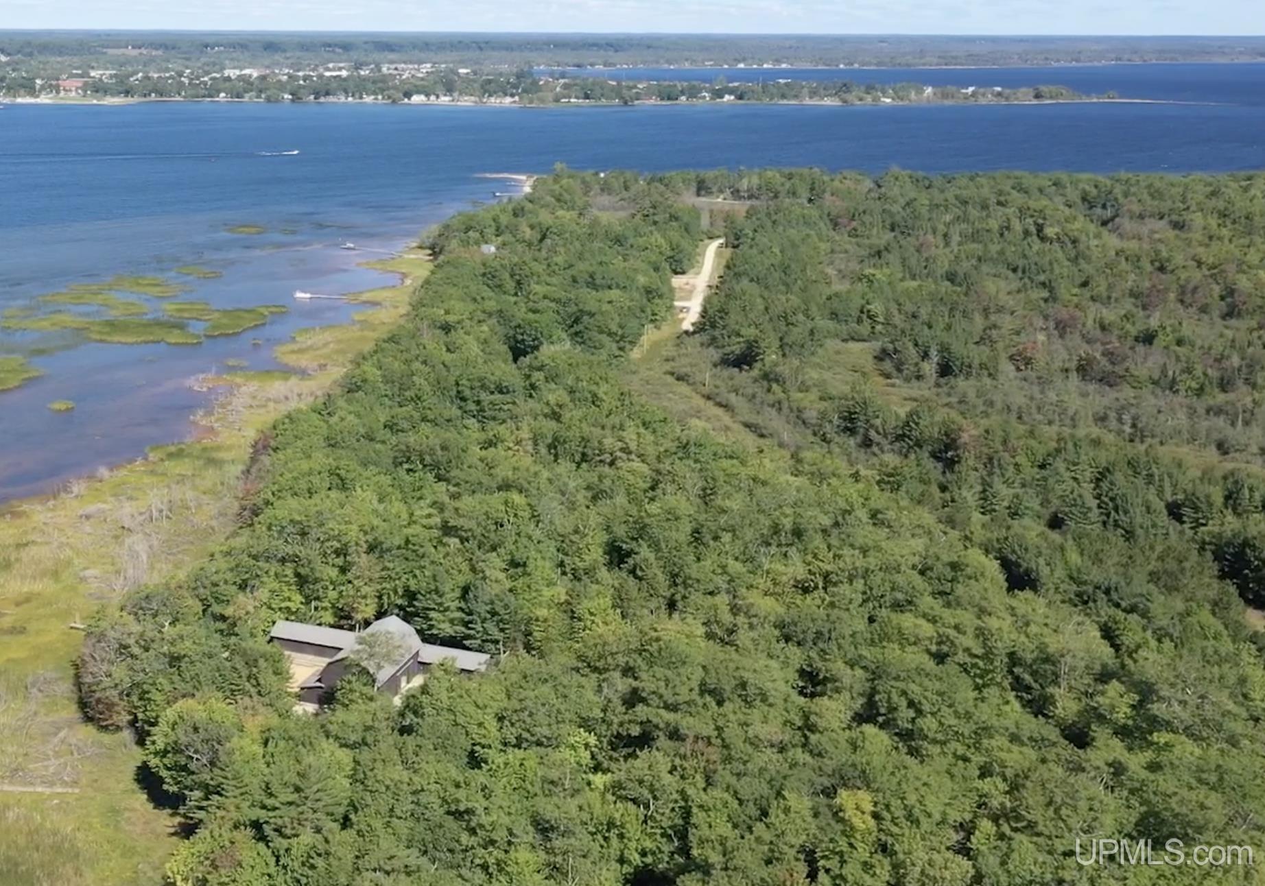 7660 R R.75 Lane Rapid River, MI 49878 - Photo 10 of 98