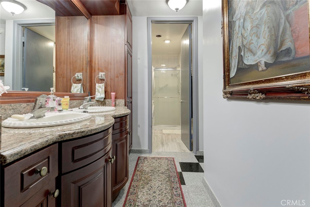 1401 Valley View Road, Unit 206 Glendale, CA 91202 - Photo 23 of 35