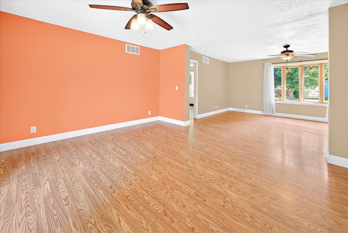 419 Center Street Mazon, IL 60444 - Photo 17 of 55 Gallery Image 17