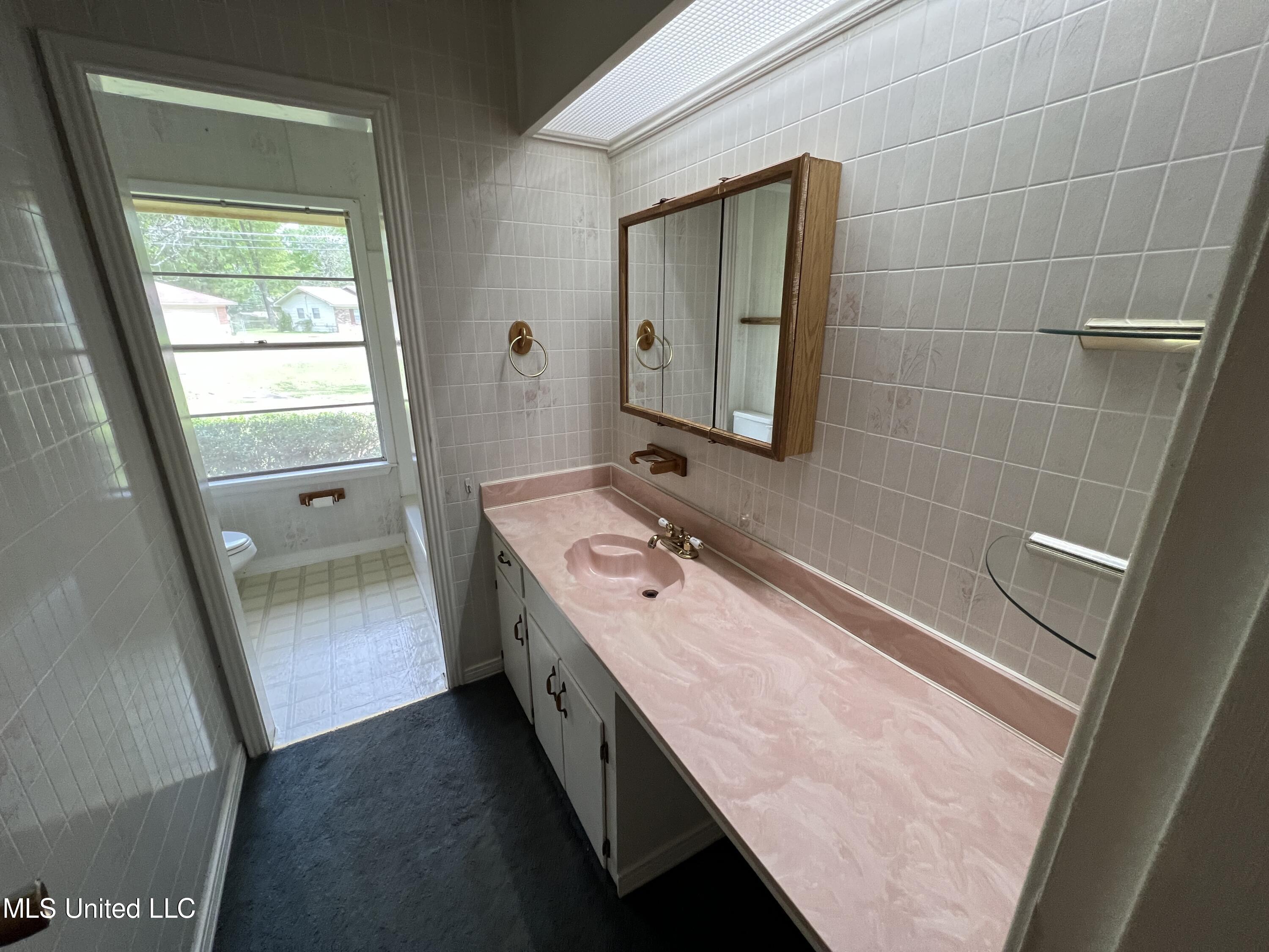 1325 Adkins Boulevard Jackson, MS 39211 - Photo 3 of 17 3F6EBA6B-E497-4F4A-BE81-FBD5AAF7FB78