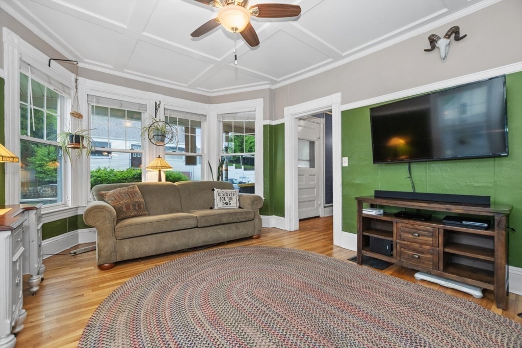 5 Marden Street Saugus, MA 01906 - Photo 7 of 23