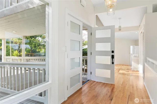 $4,500,000 | 8840 Northeast 24th Street, Clyde Hill, WA 98004