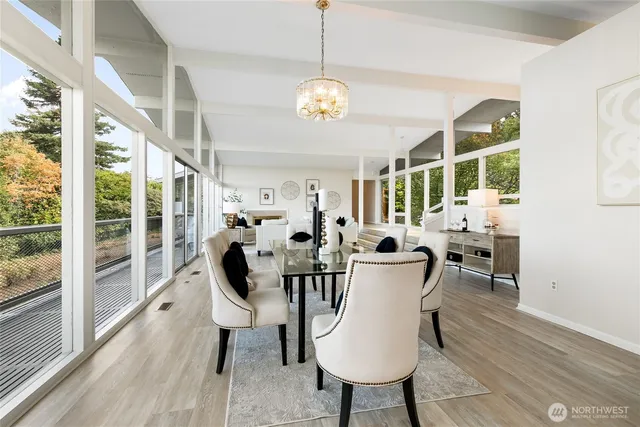 $4,500,000 | 8840 Northeast 24th Street, Clyde Hill, WA 98004