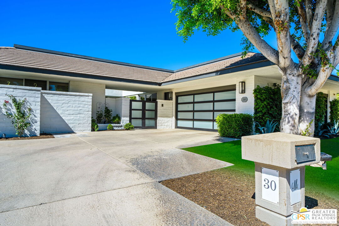 30 Mayfair Drive Rancho Mirage, CA 92270 - Photo 2 of 60
