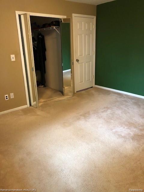 23900 Springbrook Drive Farmington Hills, MI 48336 - Photo 12 of 22