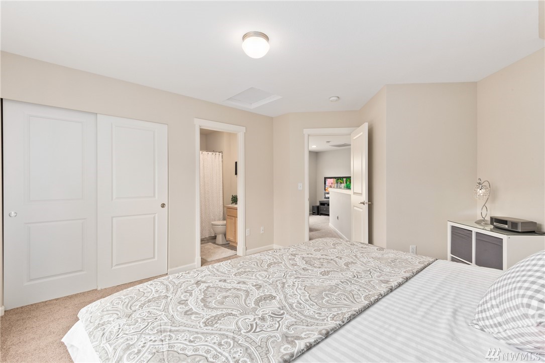 23905 33rd Drive Southeast, Unit 21 Bothell, WA 98021 - Photo 25 of 38