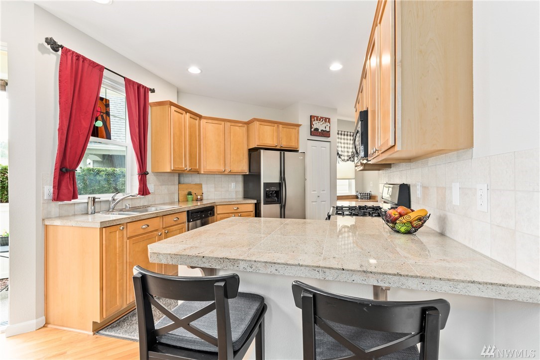 23905 33rd Drive Southeast, Unit 21 Bothell, WA 98021 - Photo 8 of 38