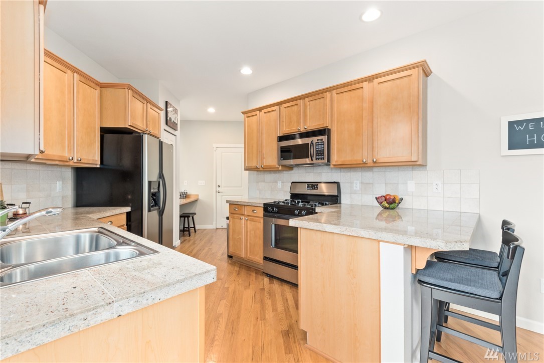 23905 33rd Drive Southeast, Unit 21 Bothell, WA 98021 - Photo 9 of 38