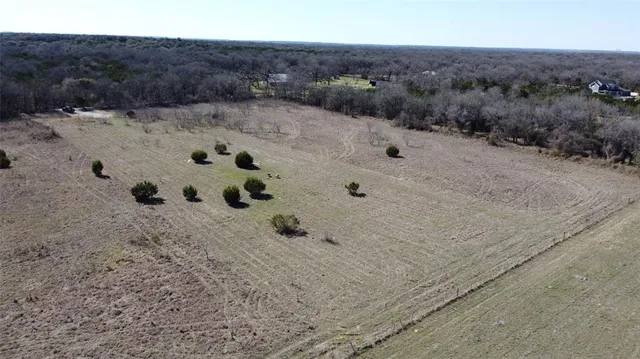 $155,000 | 214 Private Road 2950, Kopperl, TX 76652