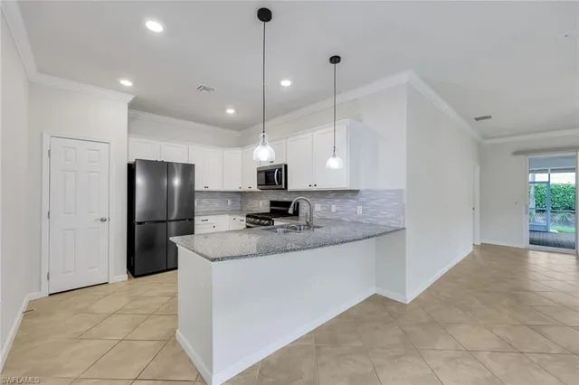 $475,000 | 20005 Parrot Key Court, Estero, FL 33928