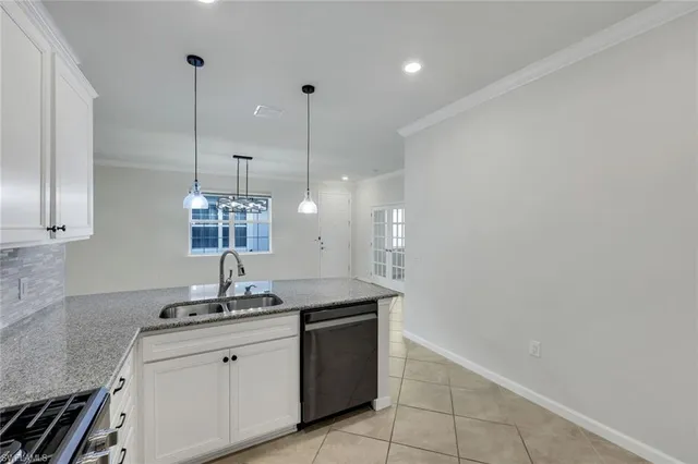 $475,000 | 20005 Parrot Key Court, Estero, FL 33928