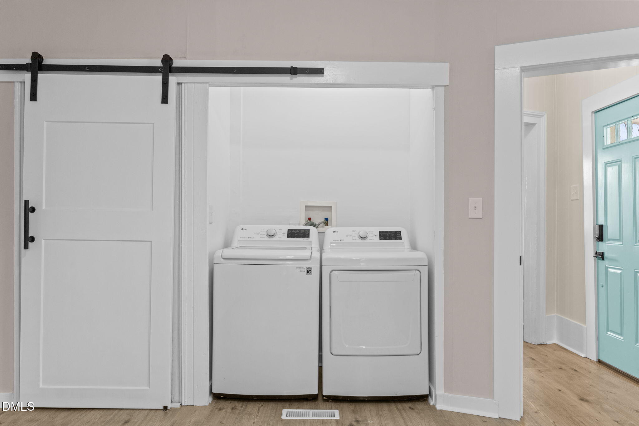 4325 Auburn Knightdale Road Raleigh, NC 27610 - Photo 31 of 34 a utility room with dryer and washer