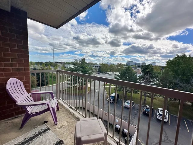 $3,100 | 30 Revere Beach Parkway, Unit 505, Medford, MA 02155