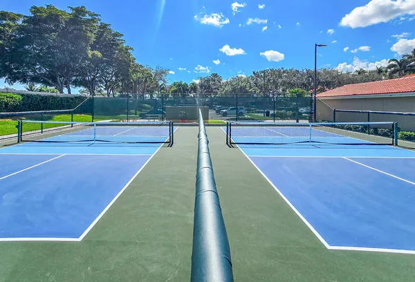 $4,500 | 5058 Glenville Drive, Boynton Beach, FL 33437
