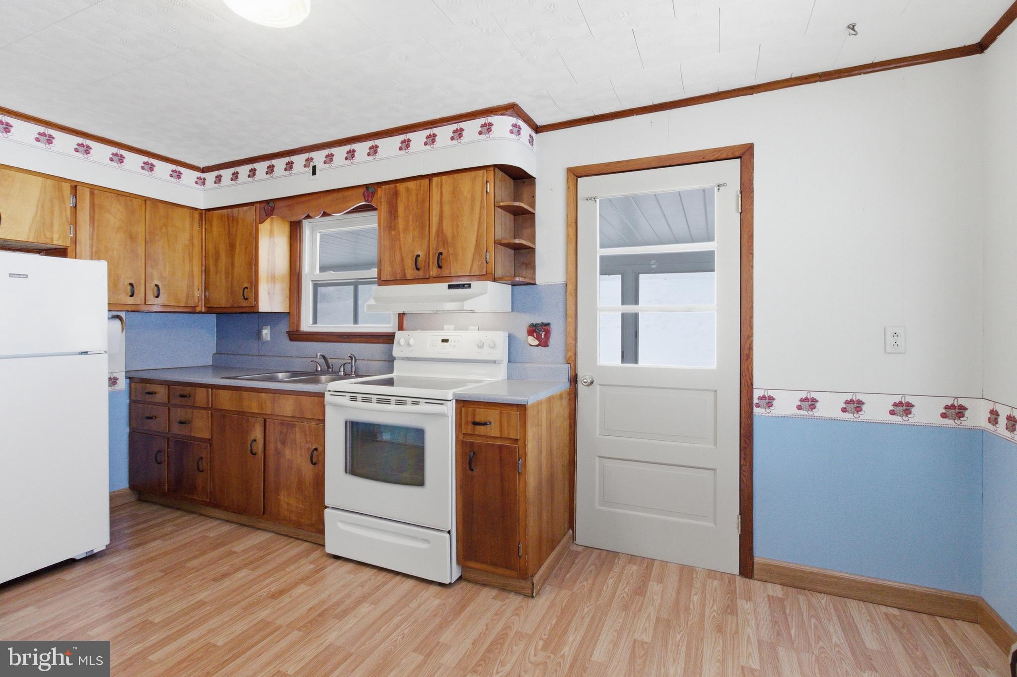 1317 Decatur Street Philipsburg, PA 16866 - Photo 18 of 36