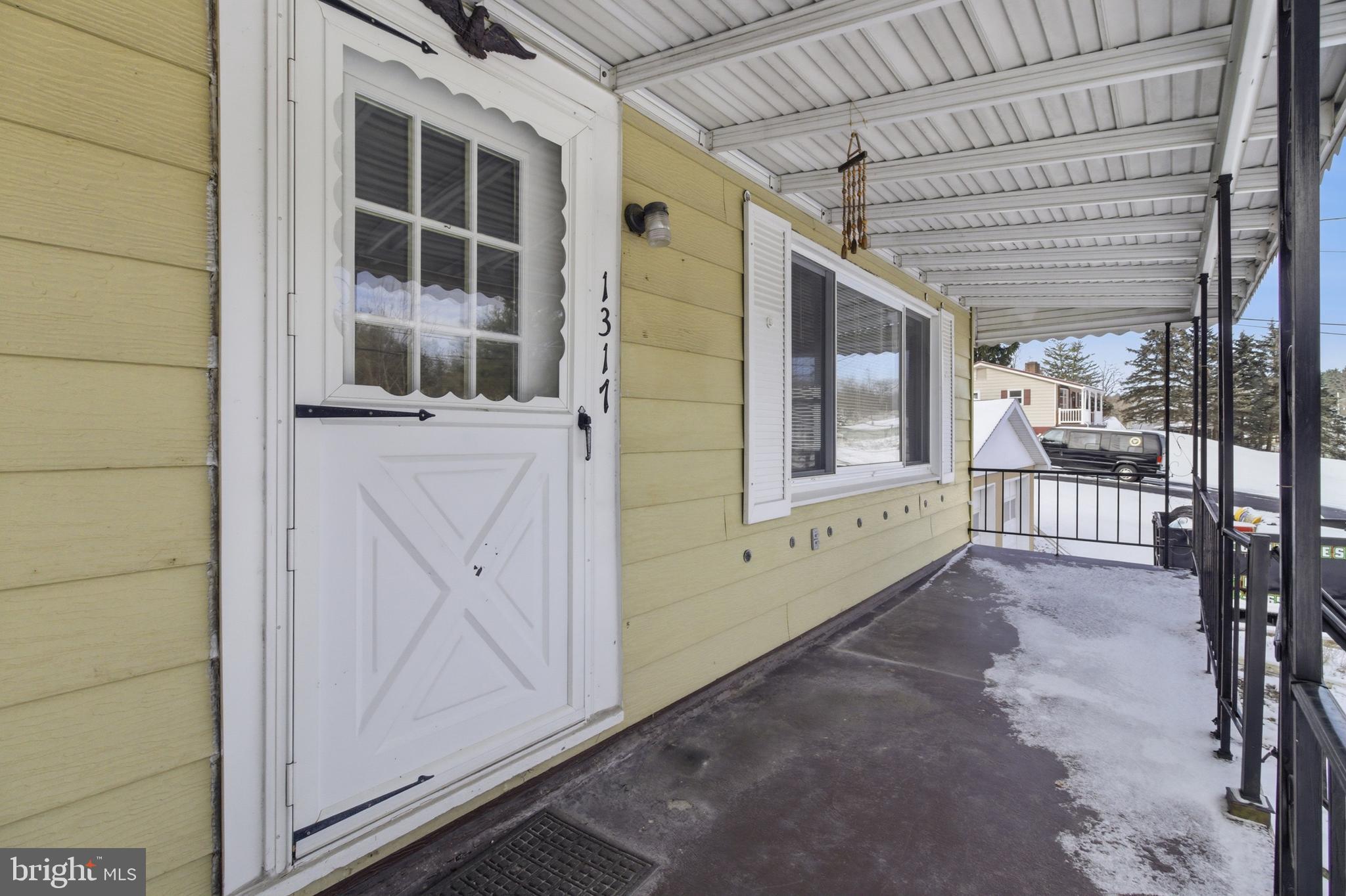 1317 Decatur Street Philipsburg, PA 16866 - Photo 3 of 36