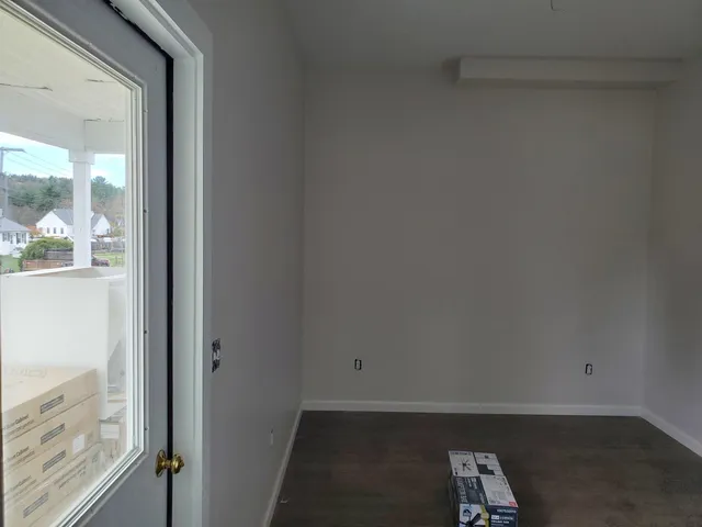 $1,850 | 17 Canaan Street, Unit 1, Canaan, NH 03741