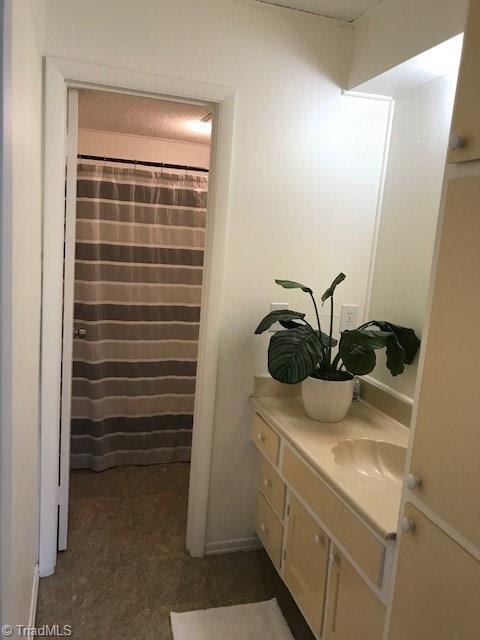 1714 North Hamilton Street, Unit J High Point, NC 27262 - Photo 7 of 15 Gallery Image 7