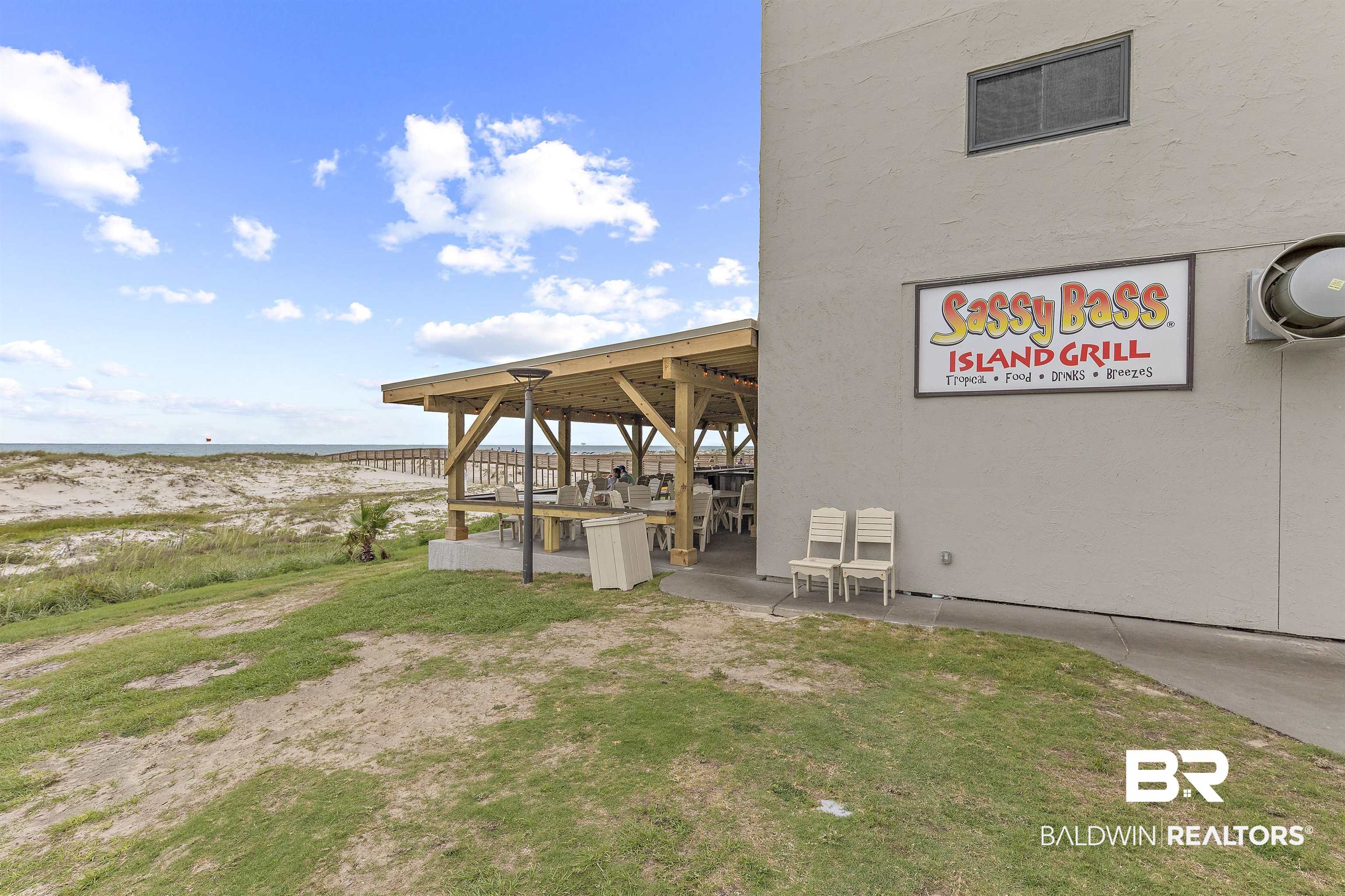 400 Plantation Road, Unit 2123 Gulf Shores, AL 36542 - Photo 35 of 44 View of yard