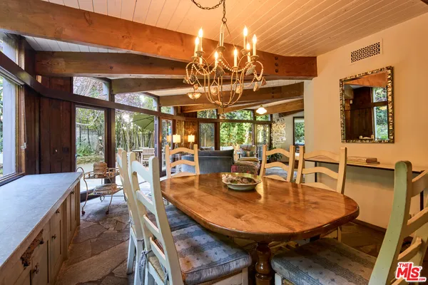 $3,875,000 | 31875 Sea Level Drive, Malibu, CA 90265