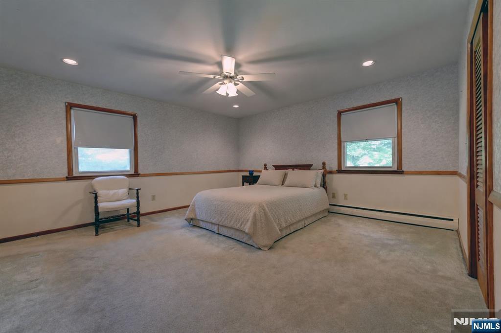 34 Knoll Road Wayne, NJ 07470 - Photo 24 of 50