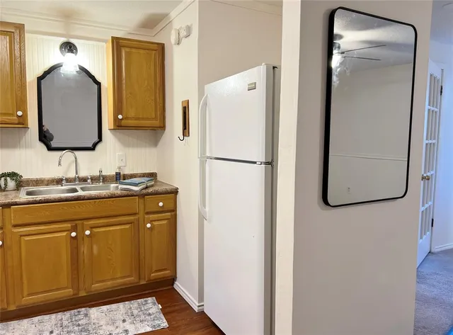 $895 | 210 University Avenue, Unit B, Waxahachie, TX 75165