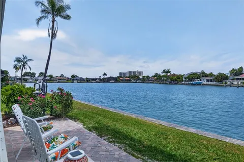 $269,000 | 5935 30th Avenue South, Unit 101, Gulfport, FL 33707