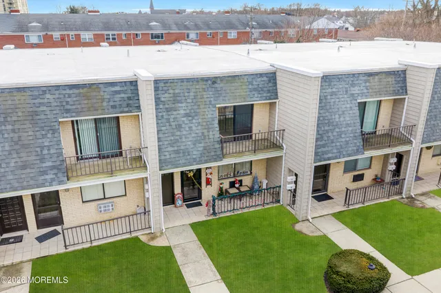 a view of building with yard