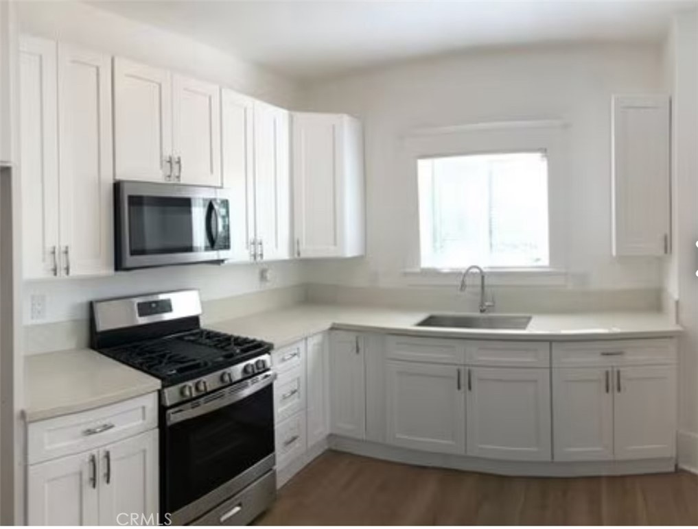 2626 5th Street Riverside, CA 92507 - Photo 6 of 8