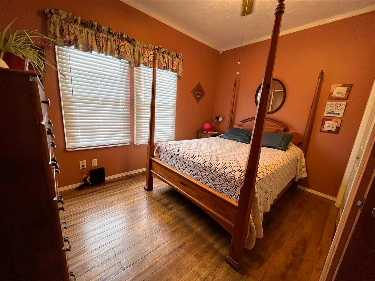 724 Maple Street Perry, OK 73077 - Photo 12 of 27 Gallery Image 12