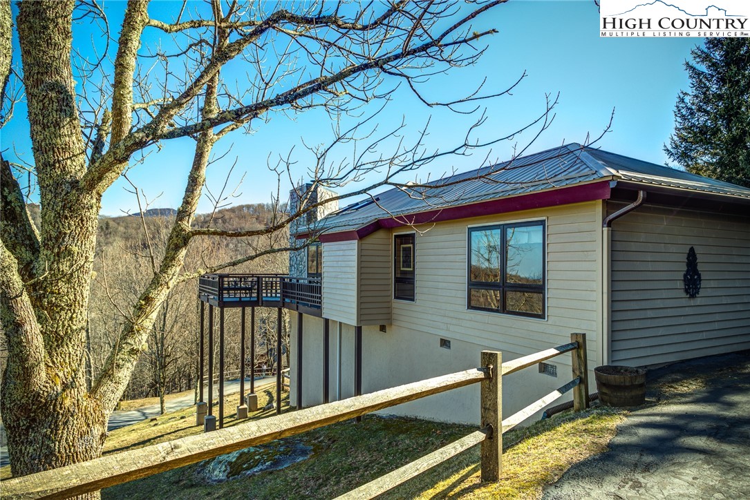 501 Skiview Road Seven Devils, NC 28604 - Photo 25 of 27 Gallery Image 25