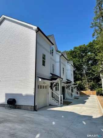 $4,850 | 315 Humphrey Street, Unit A, New Haven, CT 06511
